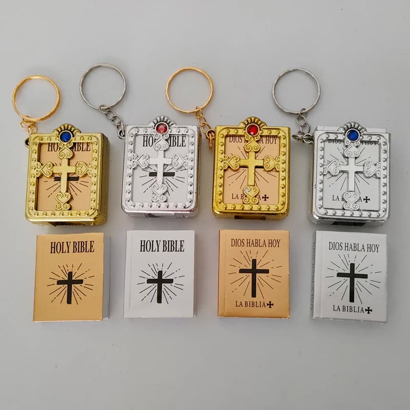 Mini Bible espagnole dorée et argentée pour enfants, petit cadeau pour les invités de la fête de baptême et de sainte communion, Dios Habla Hoy, anglais, 10 pièces