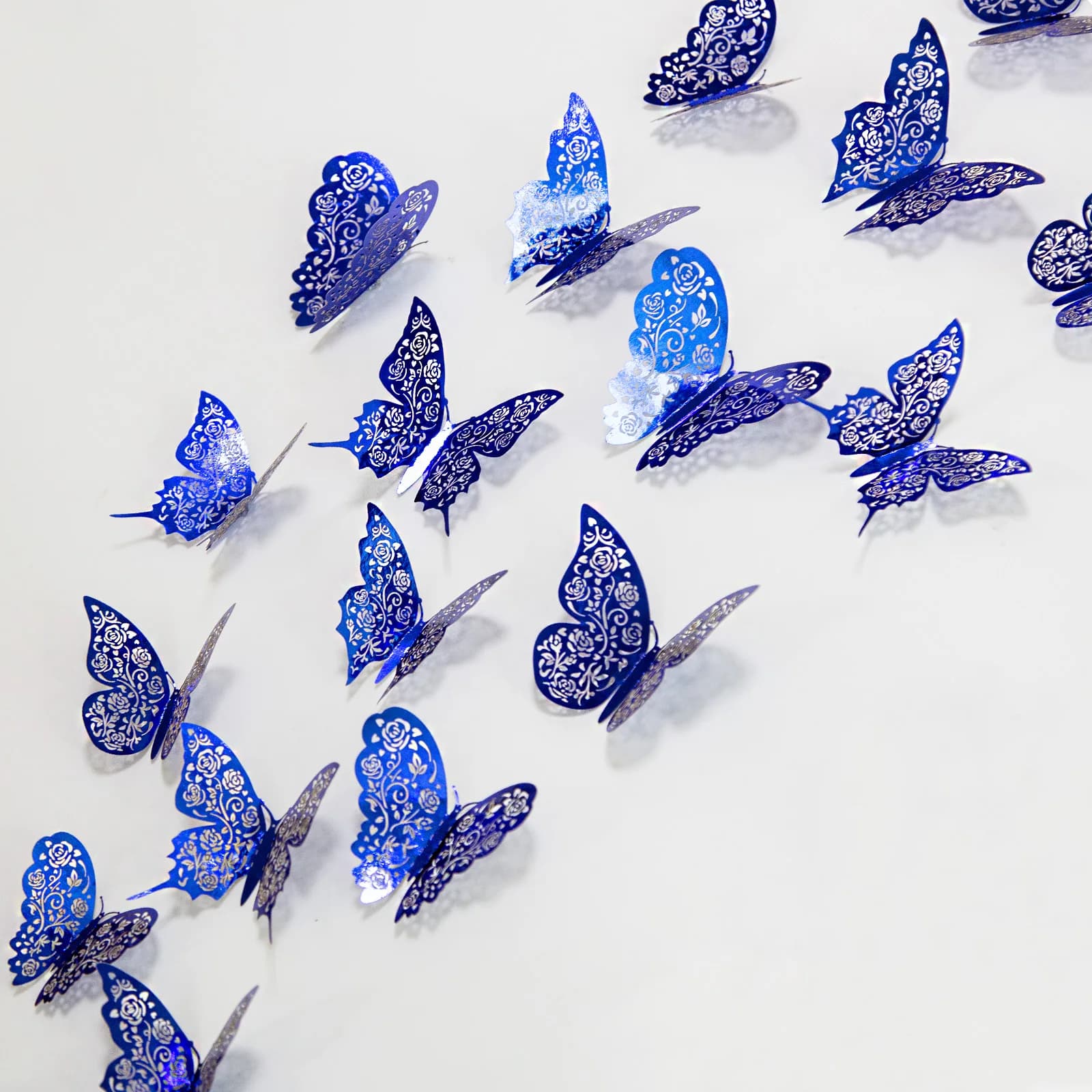Autocollant mural papillon creux bleu Royal 3D, 12 pièces, papier Rose fleur Design, décoration de maison, sparadrap papillons de mariage, nouvelle collection