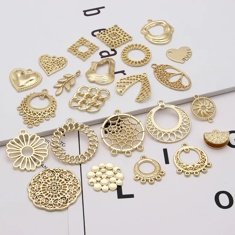Pendentifs ronds en forme de cœur pour la fabrication de boucles d'oreilles, couleur or mat, 10 pièces