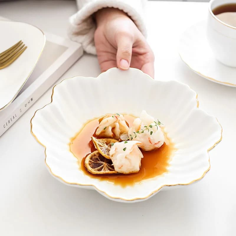 Assiette en céramique à fleurs style nordique, 8 pouces, bord doré, porcelaine blanche, assiette à dîner, bol à soupe, à salade, à Dessert, vaisselle