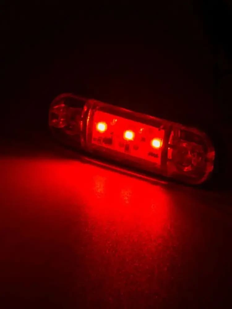 Enquêter de position latéral externe à 3 LED, feu arrière en iode, signal de freinage, remorque, camion, camion, camion, bus, 12V, 24V, 2 pièces