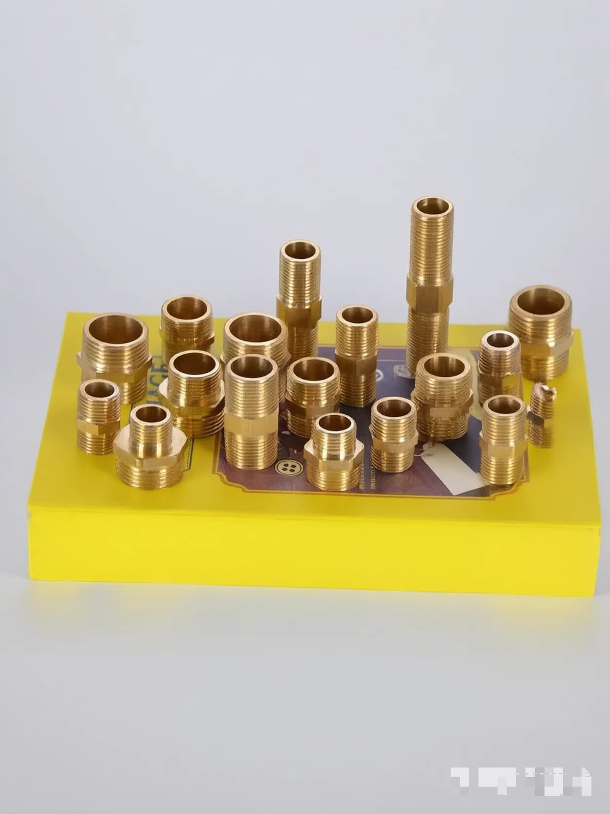 Joint en cuivre de 1 à 3/4 pouces, coude intérieur à 1/2 pouces, dents extérieures, tube direct, double tube de fil extérieur, prairie