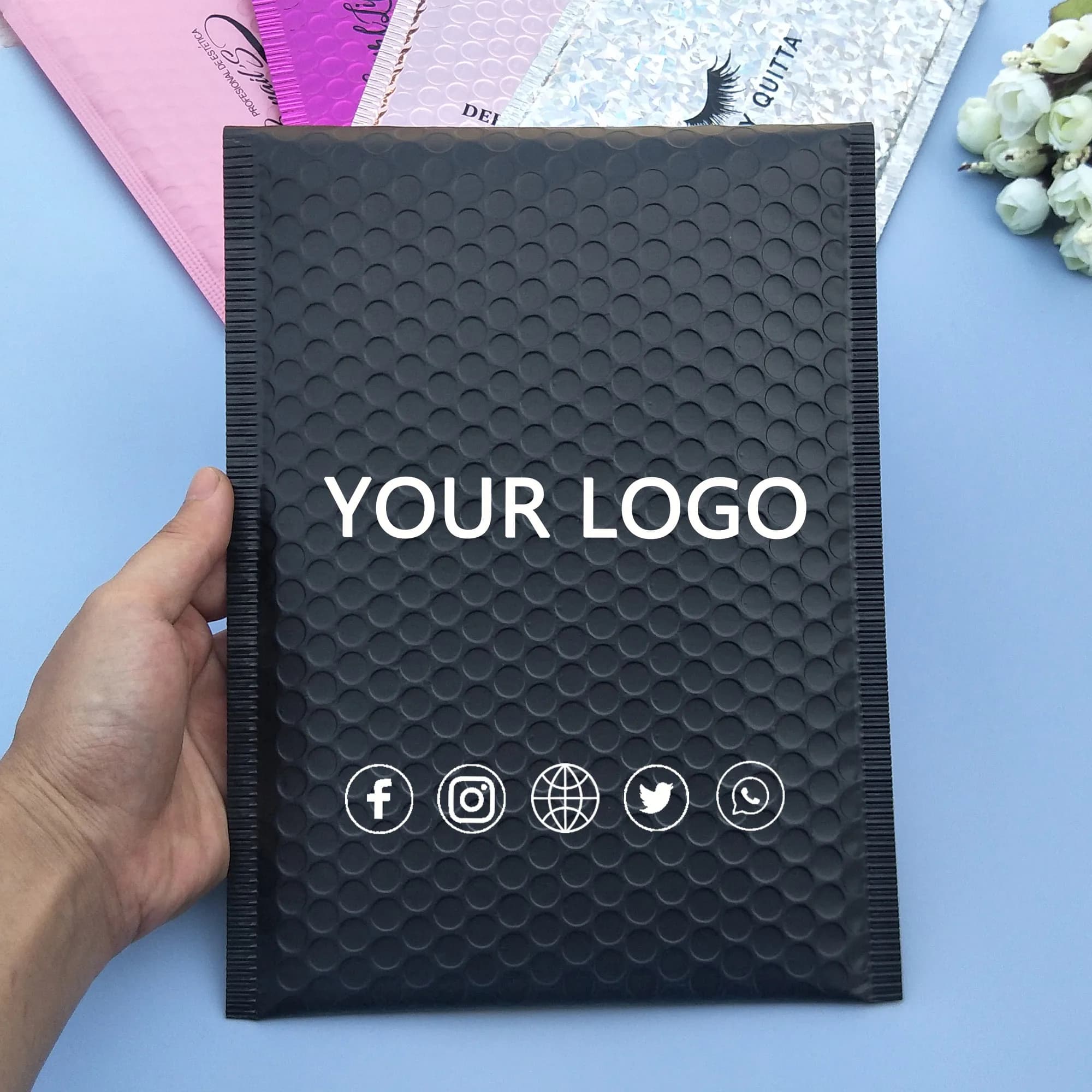50 pièces logo personnalisé feuille bulle mailer emballage rembourré Mailer Shpping sacs Postal Mailers bulle Mailers avec logo personnalisé imprimé