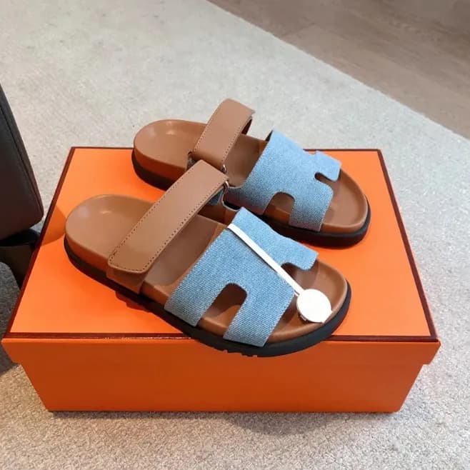 Pantoufles H, nouveau modèle été 2026 en stock, sandales antidérapantes et anti-odeurs pour femmes, grandes tailles, idéales pour le sport et la