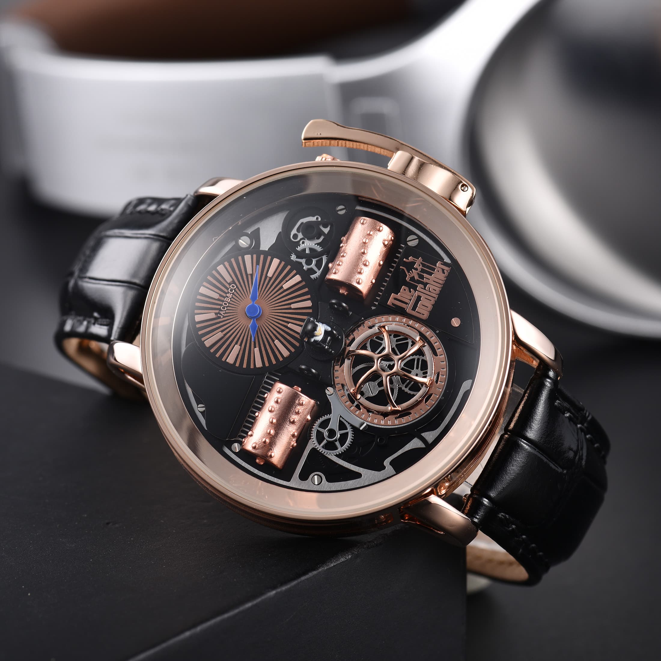 Montre homme Le Parrain de l'Opéra, édition limitée, cadran squelette, quartz, boîtier en or rose et acier, bracelet crocodile, pièce de collect