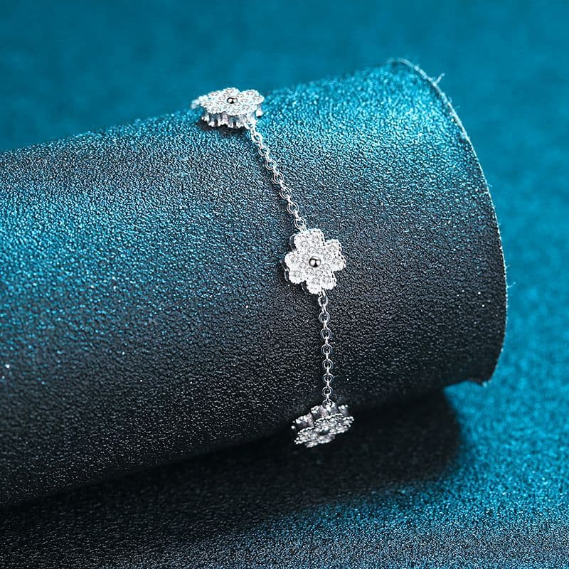 Unisex Jewelry Fashion Sterling Silver Clover Bracelet – 5.4g Moissanite Dainty Chain (Rococo Style)