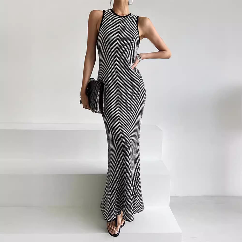Women's high-end round neck striped contrast color stitching hip-hugging slim fit sleeveless knitted dress