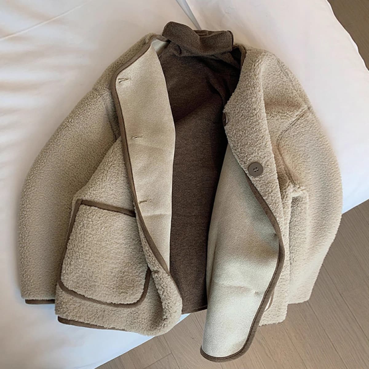 Women's Oversized Short-Length Fleece Coat – Chunky Alpaca-Blend Teddy Jacket (Petite-Friendly, 7 Sizes, 3 Neutral Tones)