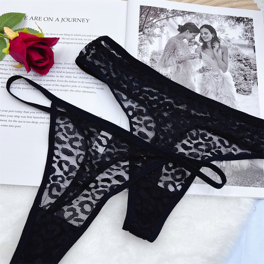Women's Intimates Leopard Print Sexy Temptation Hollow Lace Women's Thong Ultra Thin Briefs Comfortable Hip Lift