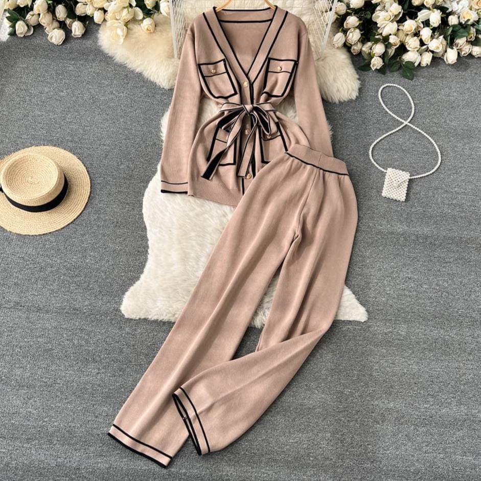 Women's Clothing gentle style contrasting color suit for women long sleeved V neck tie sweater two piece set of drapey wide leg trousers