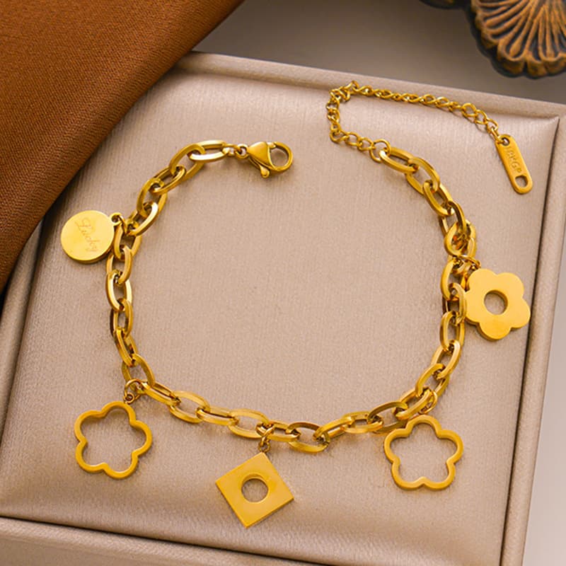 titanium steel bracelet female ins style five-petal flower fashion new bracelet versatile simple Middle East jewelry h