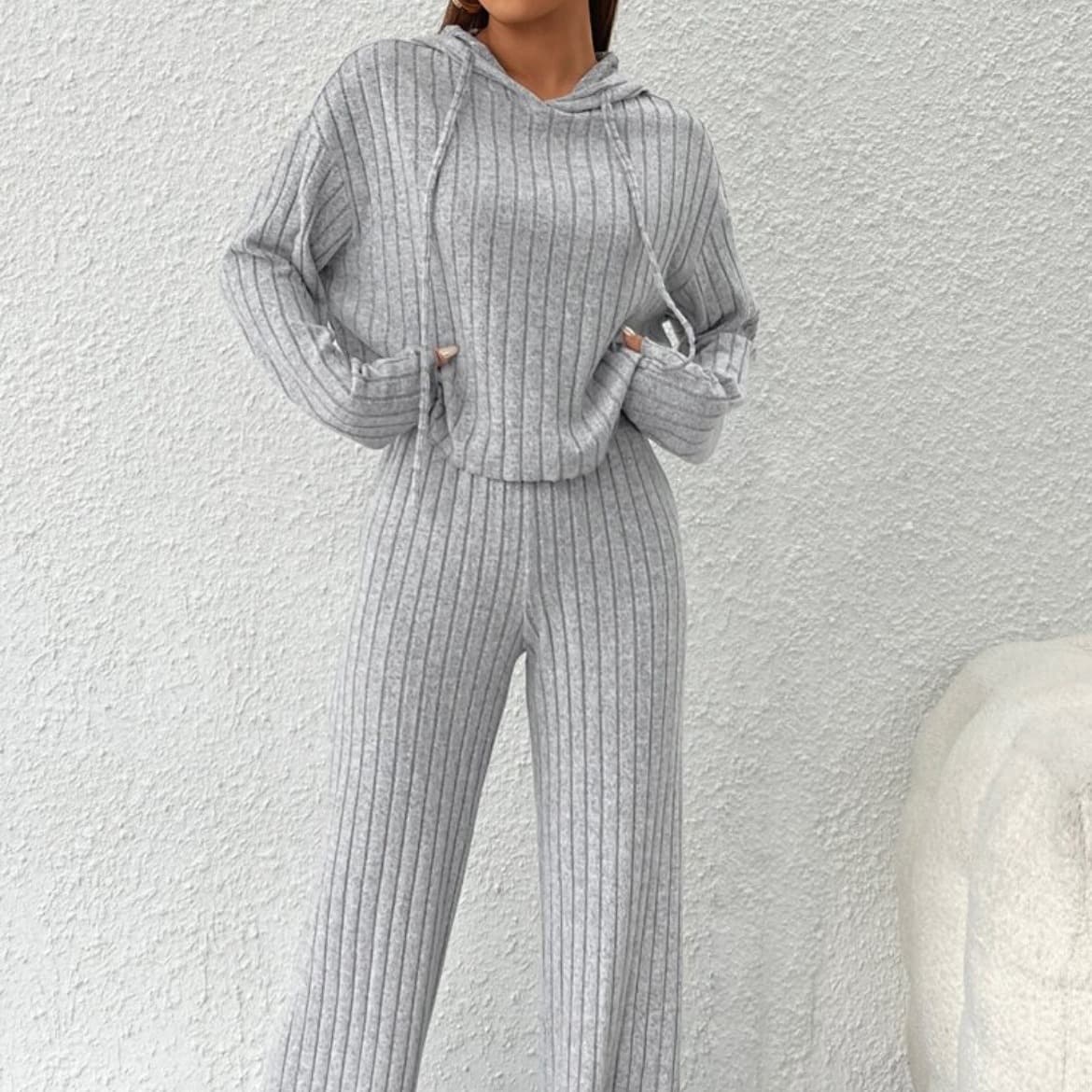 Women's Clothing Casual Knitted Long Sleeved Suit Women's Hooded Sweatshirt Loose Trousers Two Piece Set