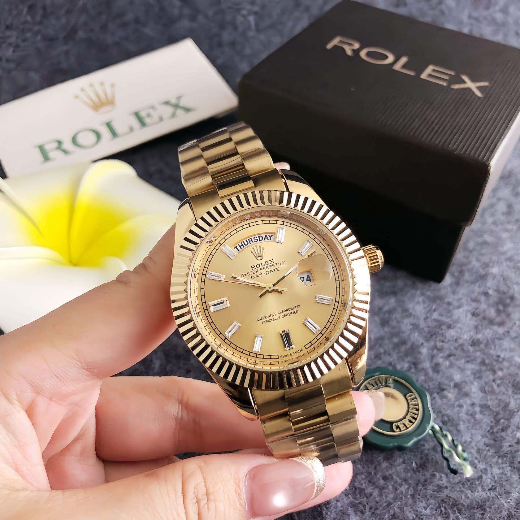 Montre homme d'affaires décontractée de style bûcheron avec bracelet en acier élégant