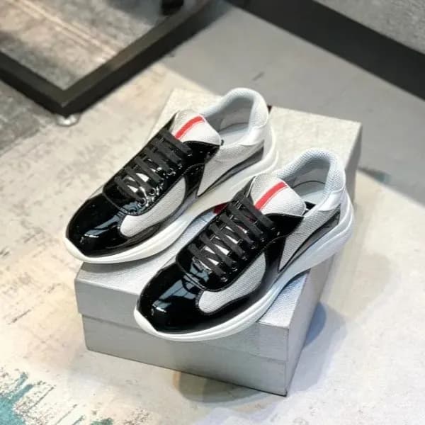 Chaussures basses décontractées pour homme, pointure 25, en caoutchouc souple et cuir verni, unisexes, multicolores, bout amande et bout rond.