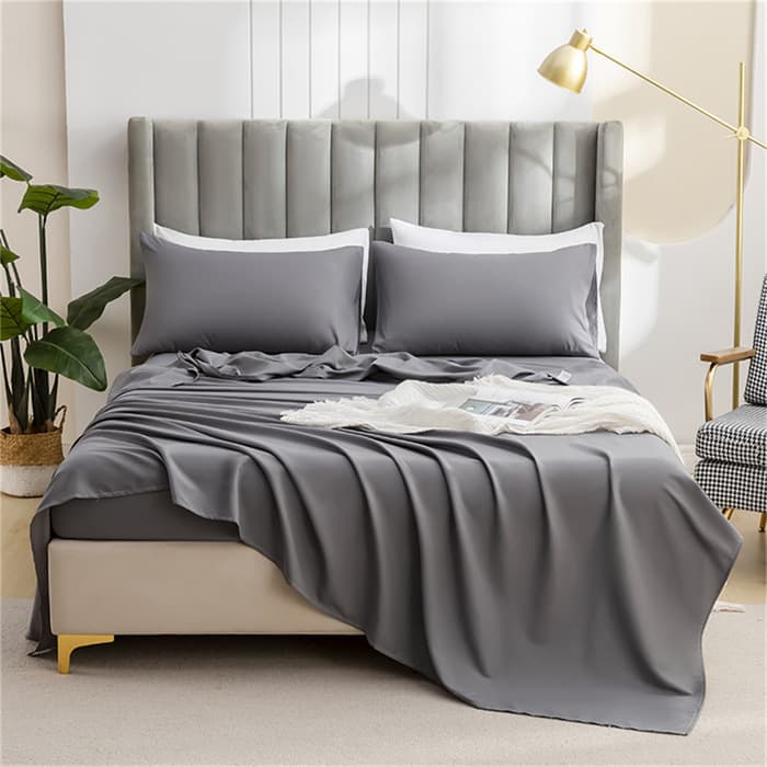 Soft Brushed Bed Sheet Set - Minimalist Solid Color For Single/Double Bed (Breathable & Skin-Friendly, 200 Thread Count, 1-Piece)