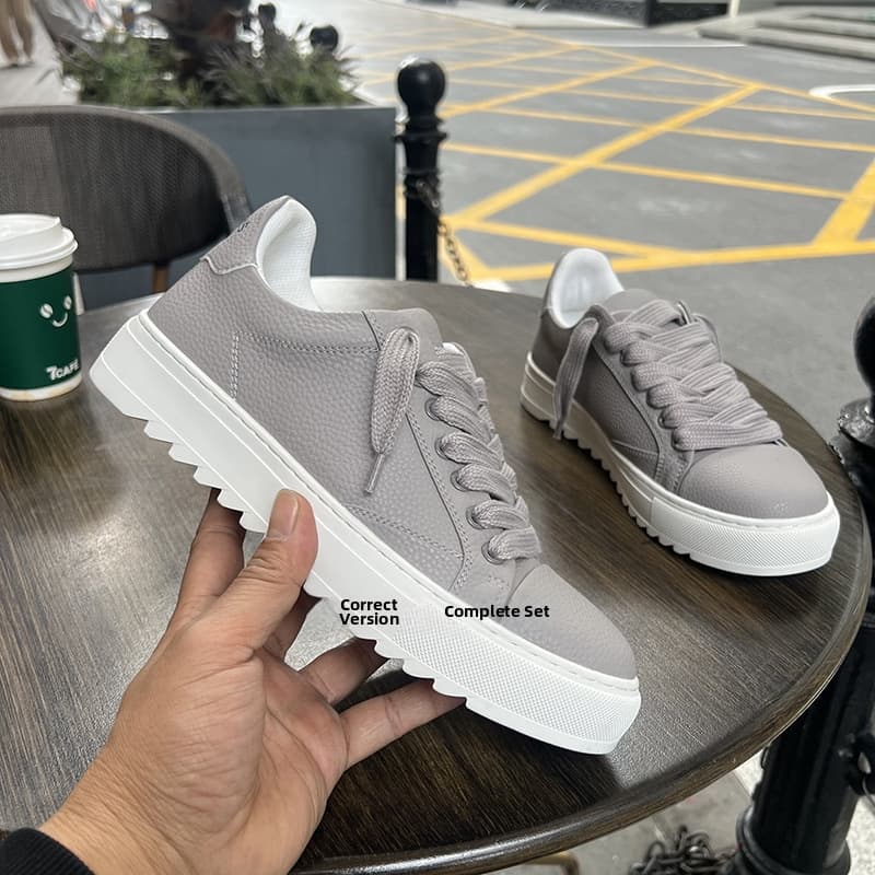 Chaussures de sport unisexes numériques décontractées blanches à lacets de haute qualité, style européen et américain populaire.