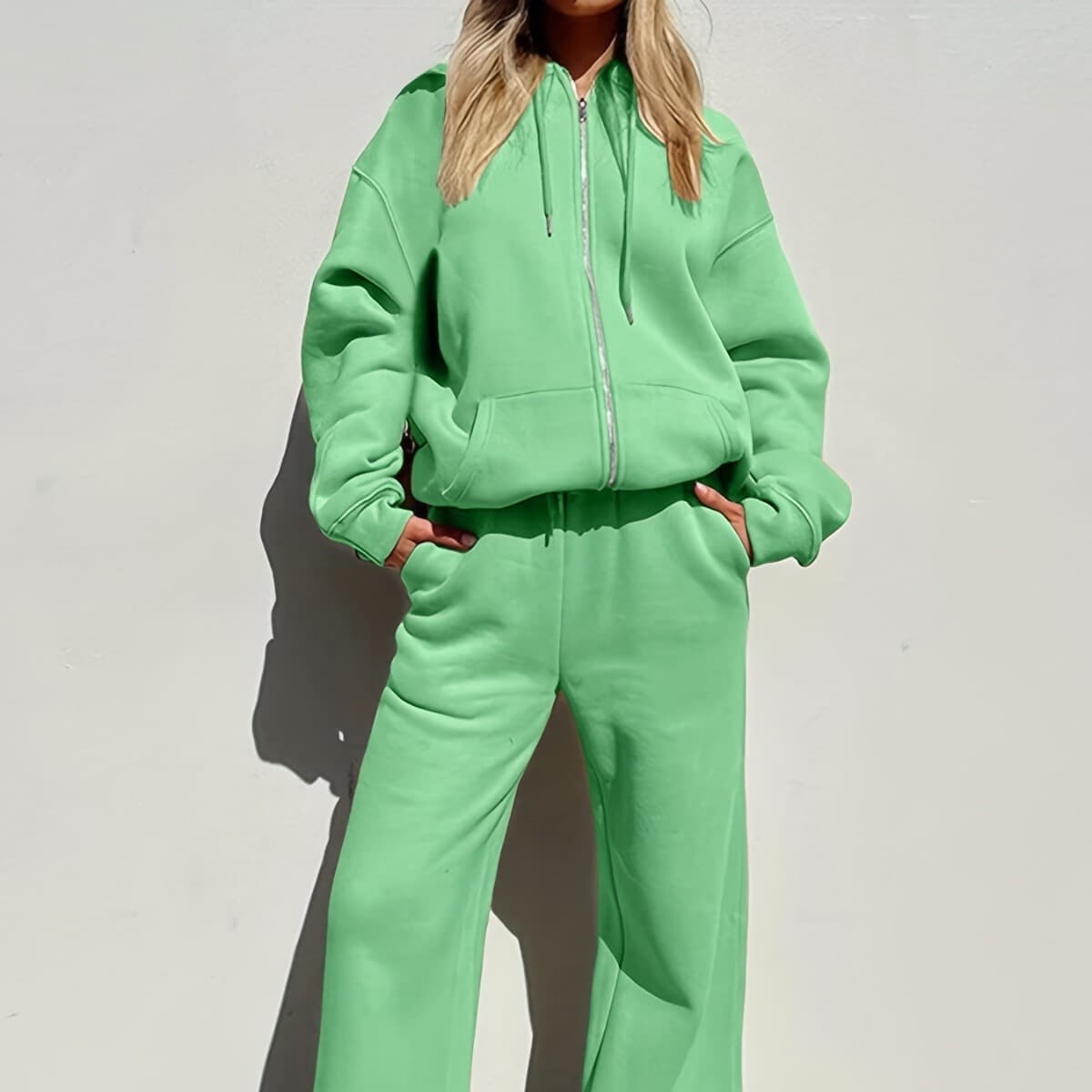 Women's Clothing Autumn and Winter Casual Hooded Sportswear Two piece Set Women's Solid Color Loose Hooded Sportswear Jogging Pants Women's Suit