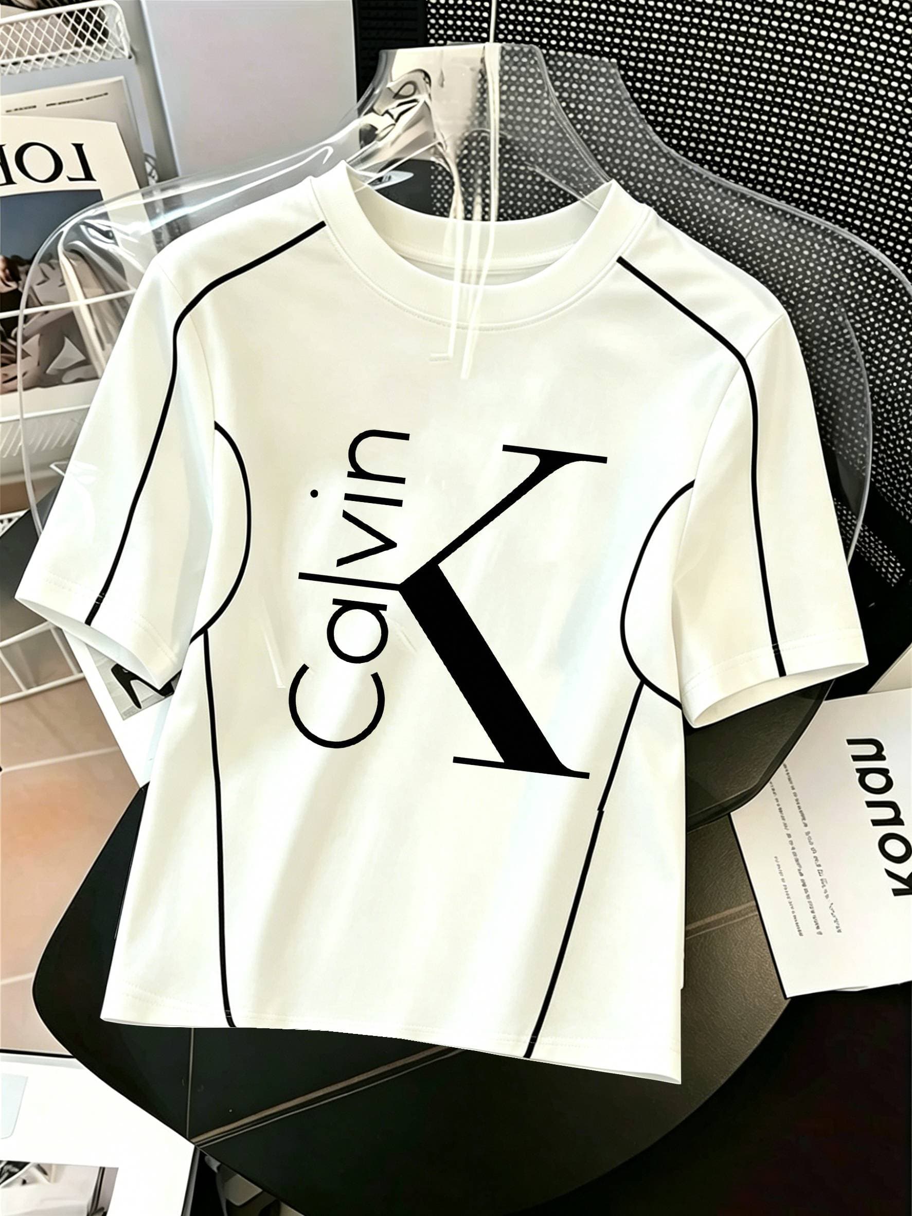 Women's Color-blocked 3D Printed T-shirt With Bear And Letter Patterns - A Trendy And Popular Style This Year.