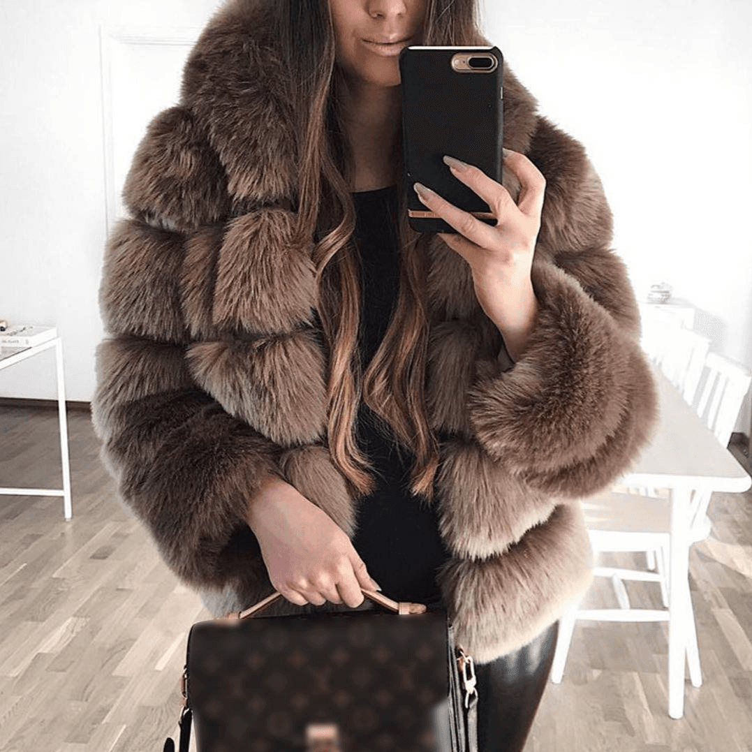 Women's Thick Warm Fur Coat Long Sleeve Hat Imitation Rabbit Fur Coat