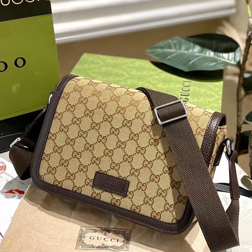 Sac messager à bandoulière en toile GG à imprimé rétro, modèles neutres