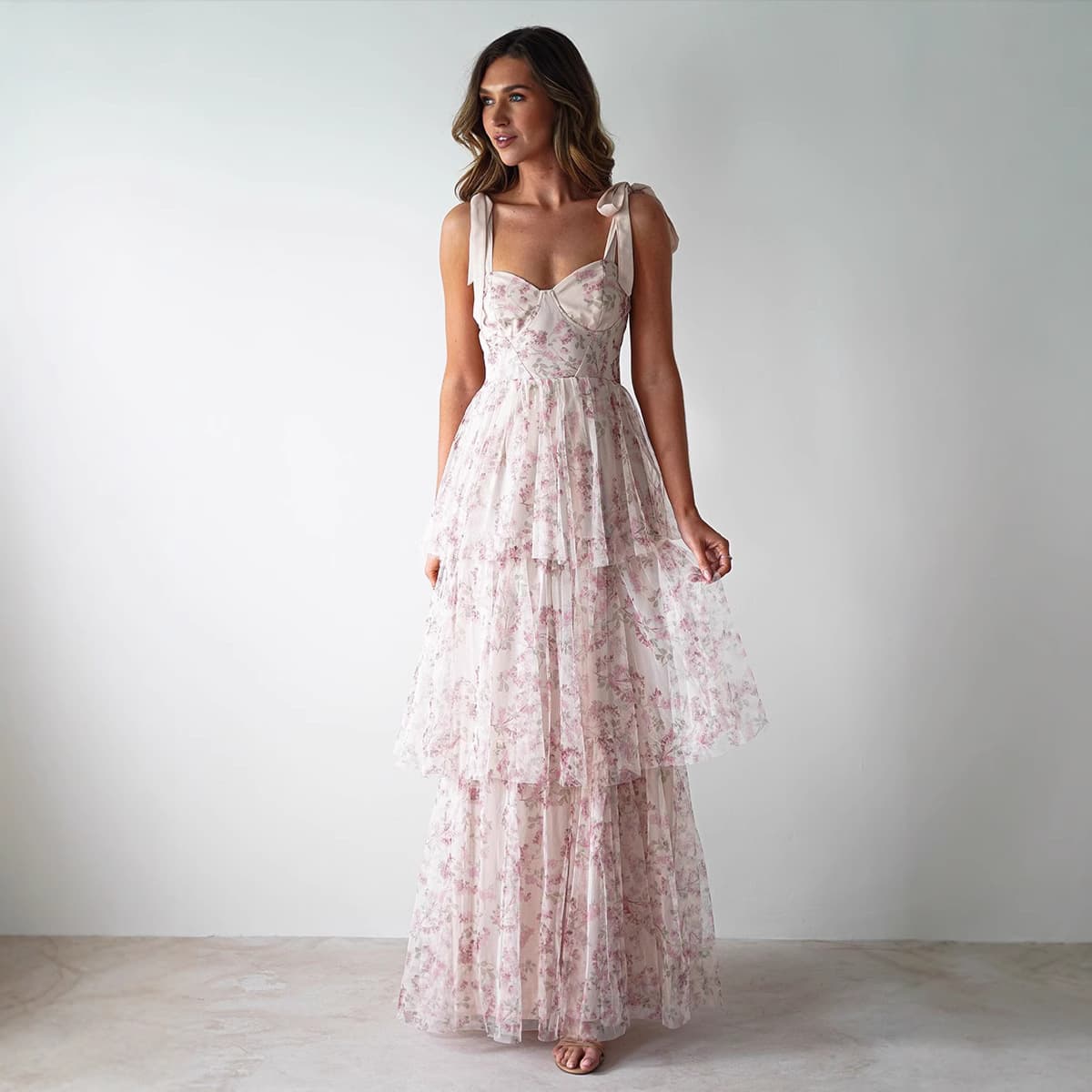 European And American New Fashion Temperament Pink Suspender Skirt Floral Small Fresh Cake Group Dress