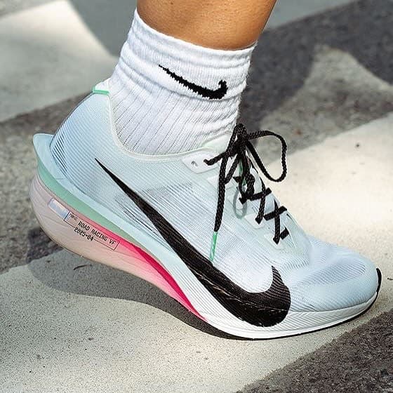 Nike Men's Shoes VAPORFLY NEXT T4 Marathon Professional Carbon Plate Racing Running Shoes HF6414-101