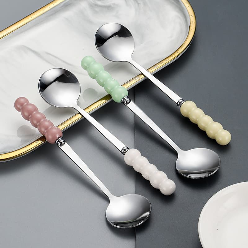 Easter‘s Day Flatware High Value Nordic Style Colorful Pearl Ceramic Handle Dessert Spoon Girl Heart Spoon Long Handle Round Soup Spoon