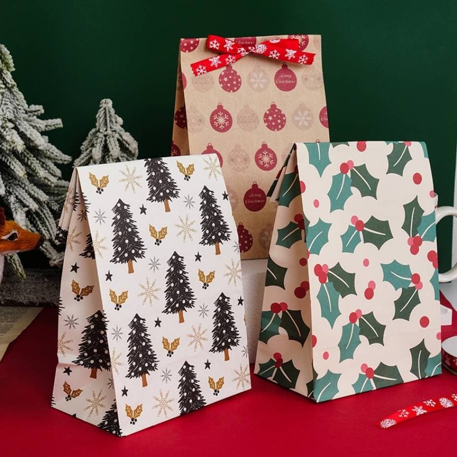5pcs Christmas gift packaging bags holiday parties cute Christmas trees snowmen flat mouth paper bags baking candies chocolate cookies bags