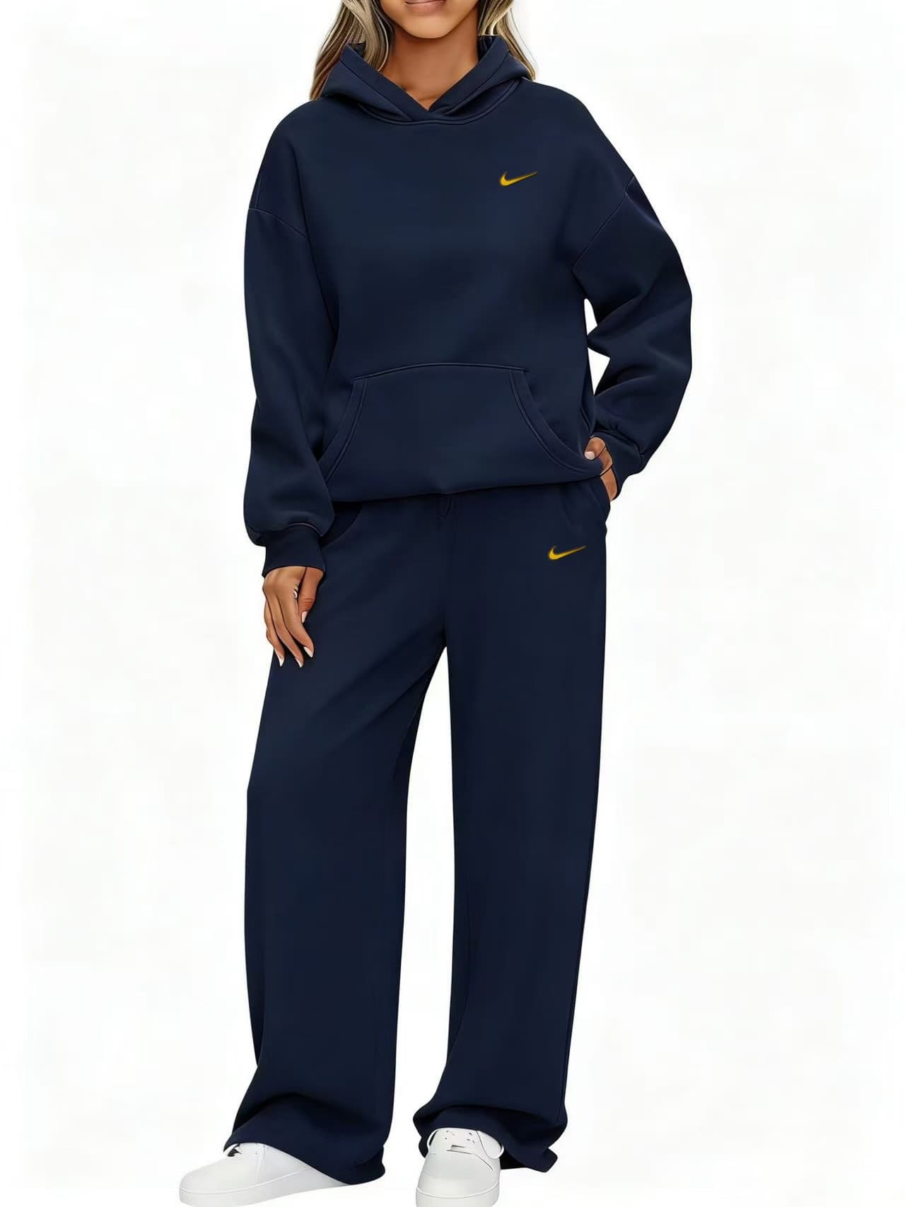 Ensemble 2 pièces Nike pour femme : sweat à capuche oversize et pantalon large, survêtement décontracté à manches longues et capuche.