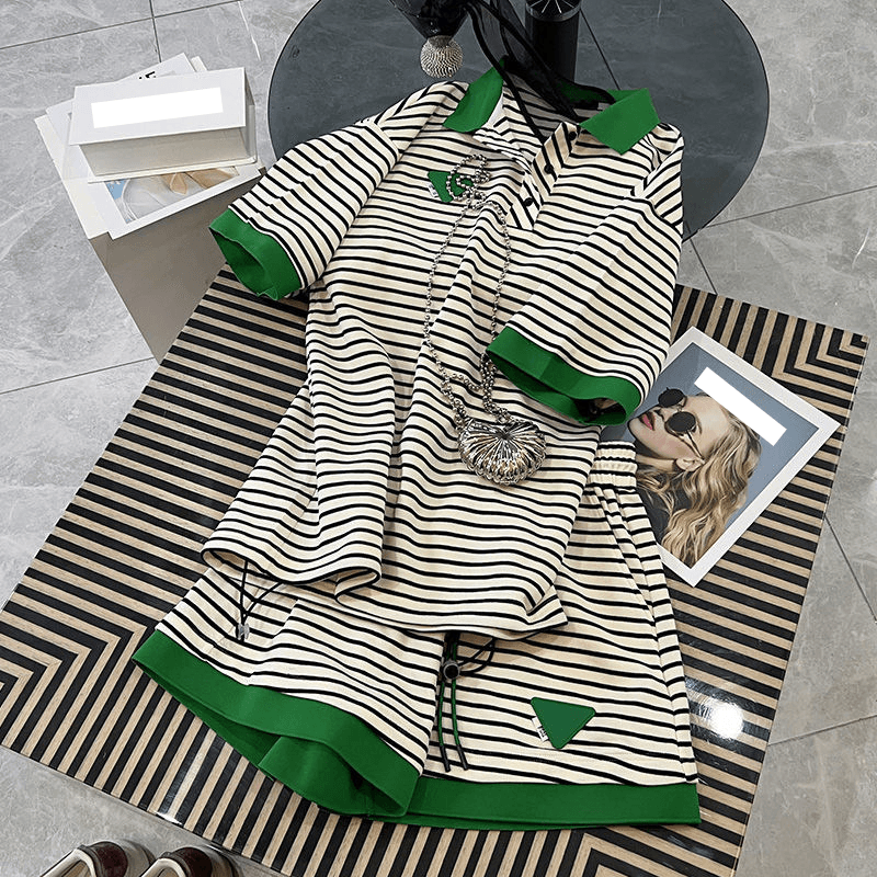 Women's clothing Dongdaemun women's fashion casual suit summer new loose striped short-sleeved shorts large size two-piece suit