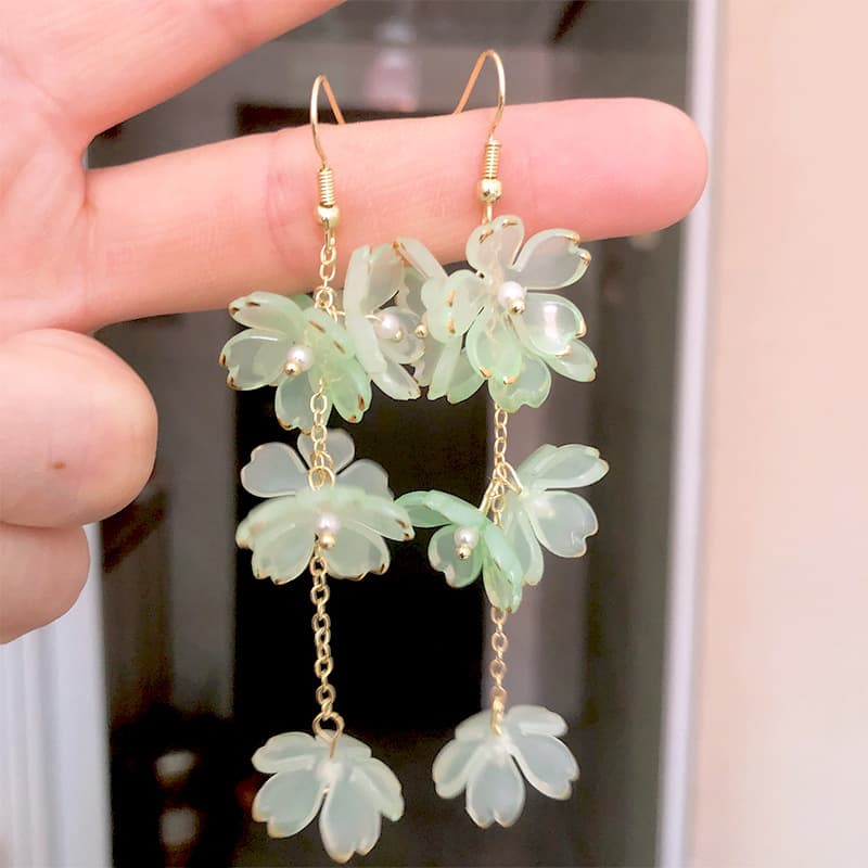 Women’s Jewelry Set Fashion Super Fairy White Flower Earrings For Women Long Tassel Temperament Net Red Ear Hook New Trend Earrings