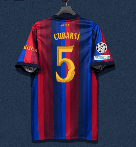 26 27 Maillot de football à domicile 2627 LAMINE YAMAL FERRAN GAVI PEDRI Maillot de football Vêtements T-shirt 2026 2027 Maillots