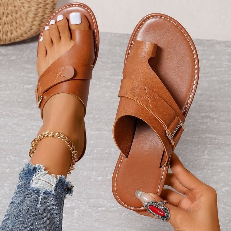 European And American 2024 Foreign Trade Summer New Large Size Women's Shoes Toe Fashion Flat Heel Casual Women's Sandals Foreign Trade