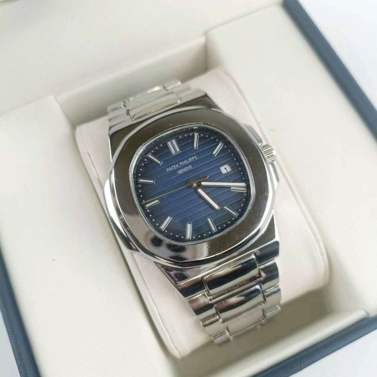 Montre de luxe suisse, marque de luxe classique, cadran de mode, bracelet en acier inoxydable, Business décontracté, Sport, mouvement à Quartz