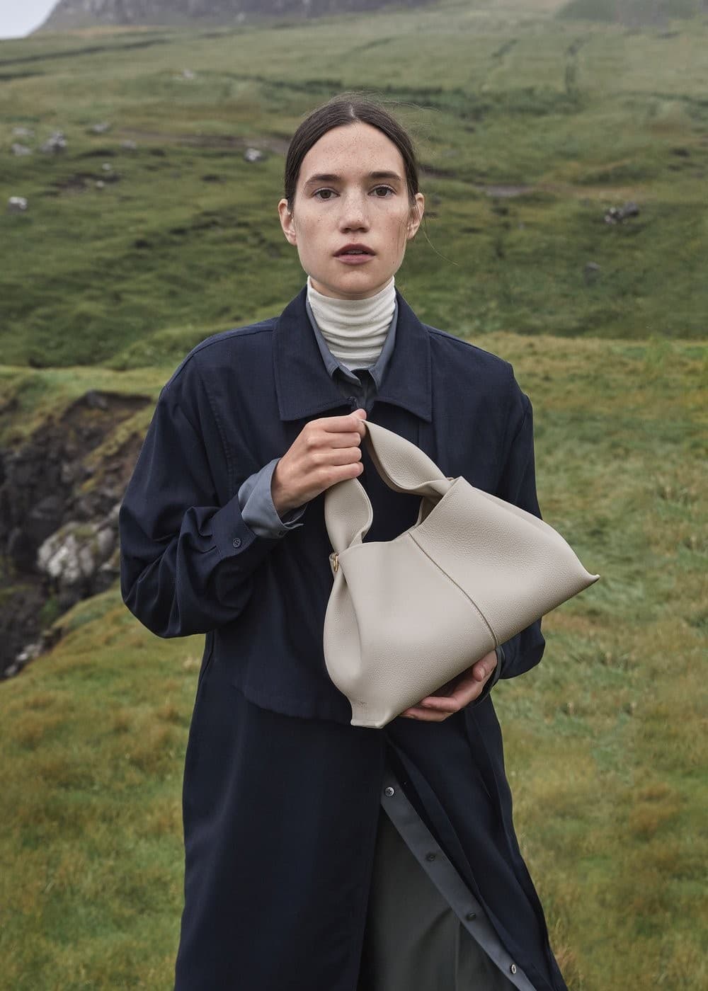 Sac à lunch portable Cloud Dumpling pour femmes 2025, nouveau modèle tendance transfrontalier, style français, bandoulière simple