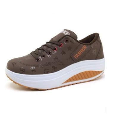 Women's Shoes Travel Outdoor Large Size Women's Leather Sports Shake Shoes