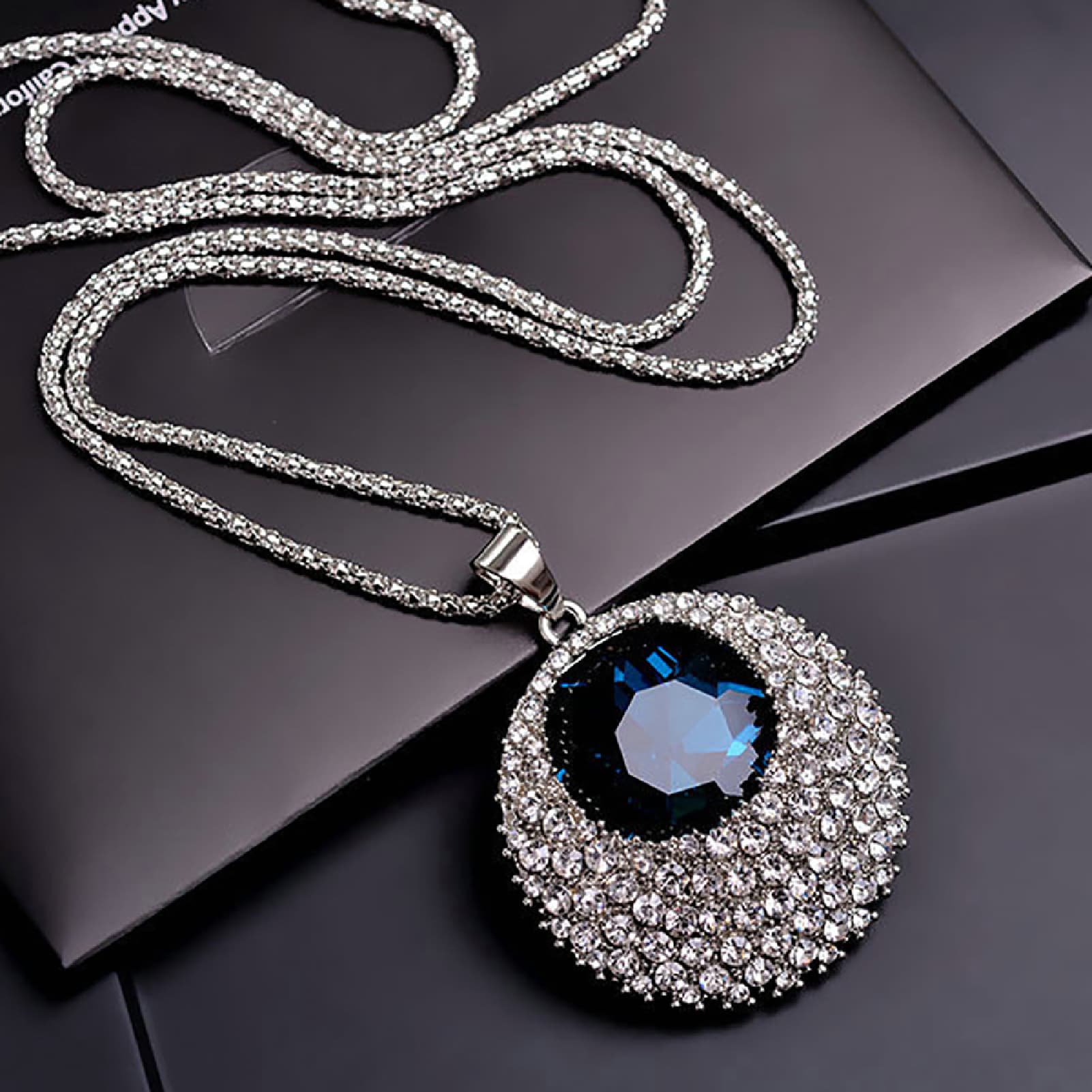 Shuosbai Chain Necklace Rhinestone Inlaid Vintage Long Round Pendant Necklace for Women