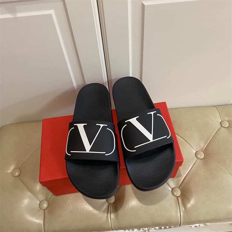 Sandales de plage plates de haute qualité pour hommes, Vietnam, Cambodge, Myanmar, 2023, nouvelles pantoufles de plage à imprimé lettre pour femme