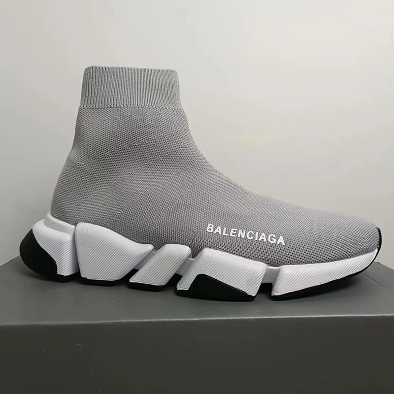 Chaussures chaussettes Baskets décontractées Hommes Femmes Speed Trainer Triple Noir Graffiti Blanc Bleu Rouge Semelle transparente Volt À lacets