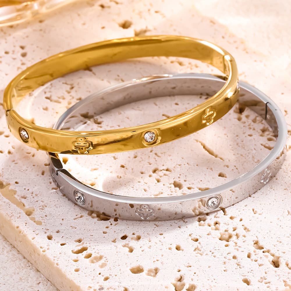 Stainless Steel Four-Leaf Clover Ins Vacuum Electroplated Diamond Bracelet Gold Bangles
