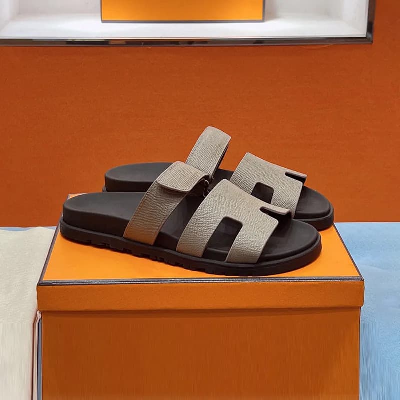 Chaussures d'été pour hommes, style couple, en cuir véritable, en forme de H, tendance et polyvalentes, chaussures de plage à semelle plate