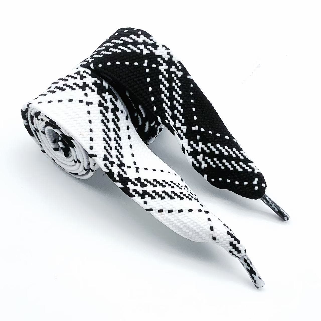 3cm Wide Shoelaces For Men And Women Single Layer Flat Bread Shoes White And Black Widened Super Wide Two Color Pattern Shoelaces