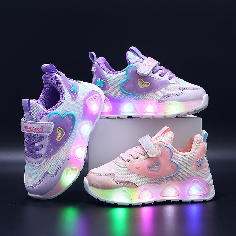 New Spring And Autumn Children's Sports Shoes Mesh Love LED Luminous Children's Shoes 1 6 Years Old Girls Sports Casual Shoes