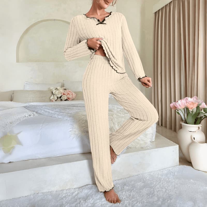 Women's Autumn Winter Pajama Set With Black Trim & Ribbed Edges - Soft Fleece Lounge Wear For Home Comfort (S/M/L/XL)