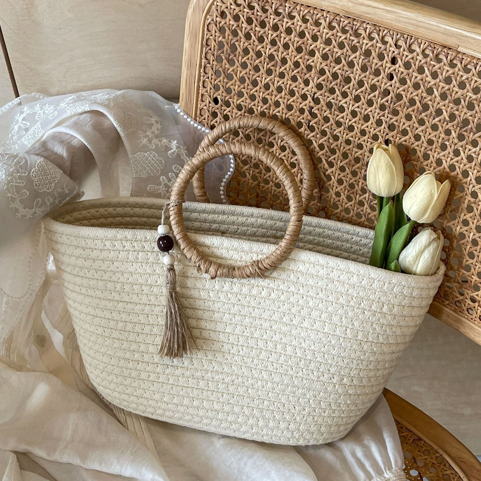 2024 New Fashion Commuter Large Capacity Women's Summer Beach Vacation Straw Basket Bag