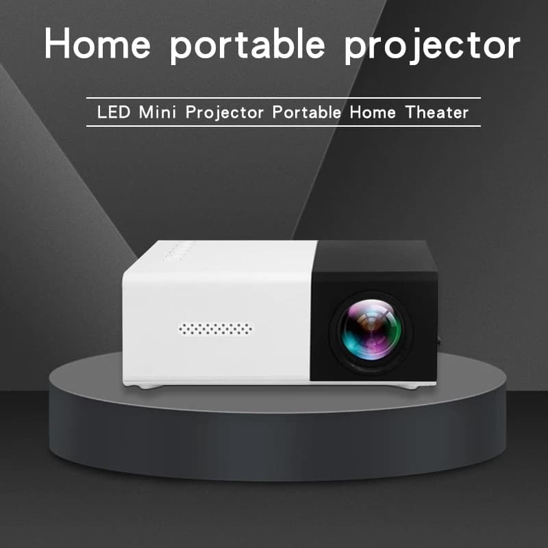 YG300 Portable Mini Ultra High Definition Projector Memory Support For HDTV USB And SD