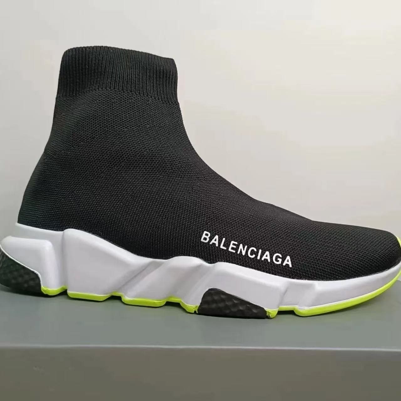 Baskets chaussettes en tricot exclusives, respirantes, flexibles, chaussures de course athlétiques de luxe, unisexes