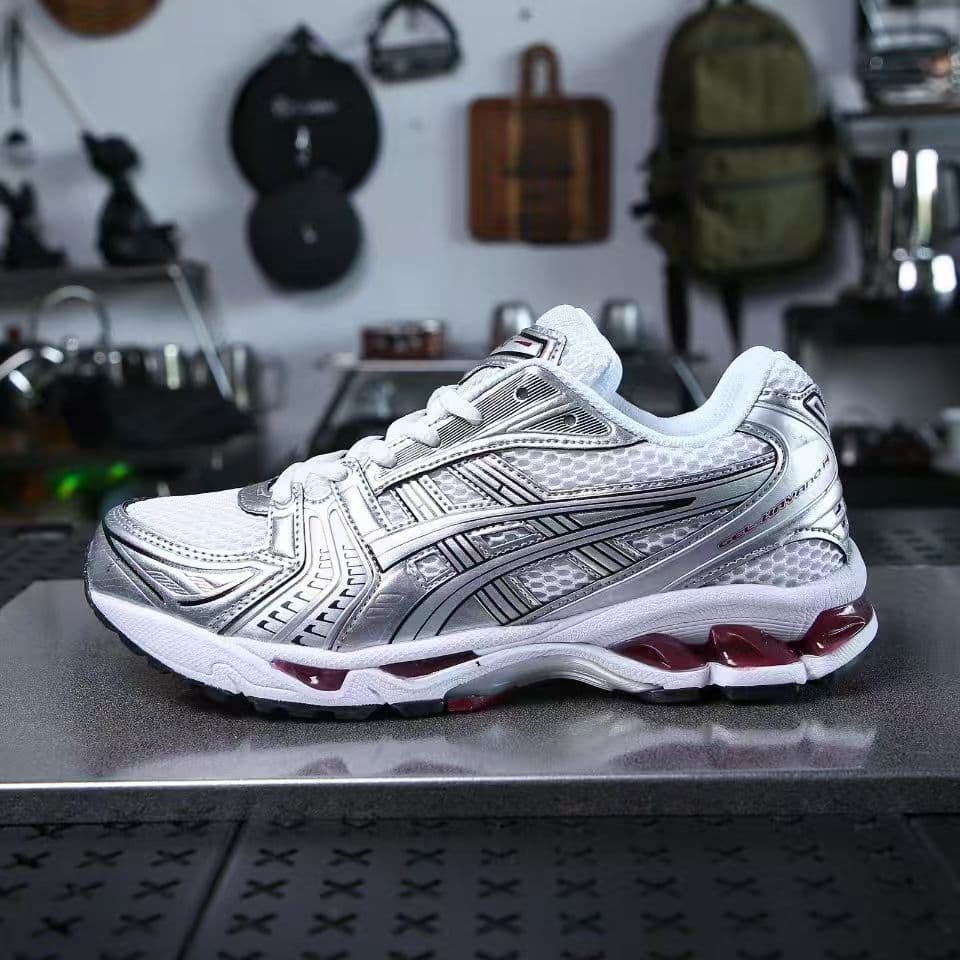 ASICS GEL-KAYANO 14 Vintage Chaussures Décontractées Homme 1201A019-104