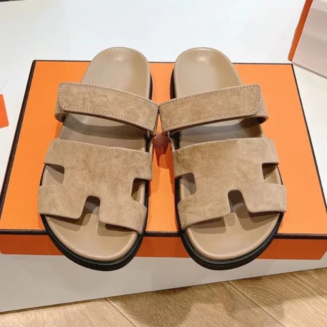 Pantoufles H, nouveau modèle été 2026 en stock, sandales antidérapantes et anti-odeurs pour femmes, grandes tailles, idéales pour le sport et la