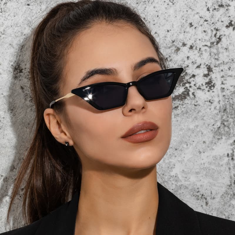 New small frame cat eye metal sunglasses women's fashion street shooting sunglasses retro sunglasses Glasses